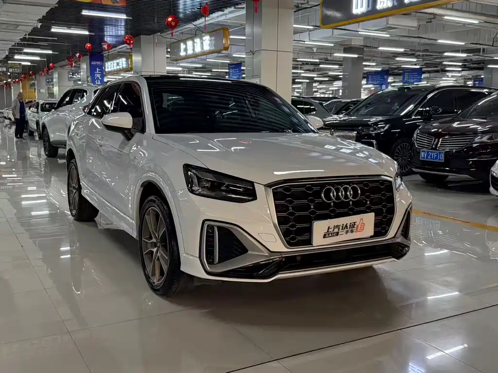 Audi Q2L 2022
