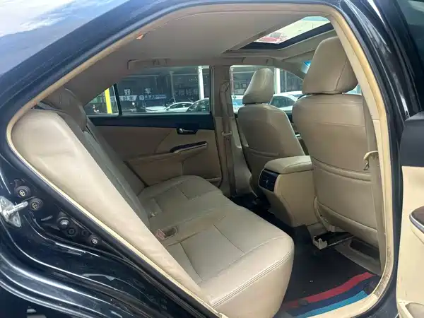 Toyota Camry 2017