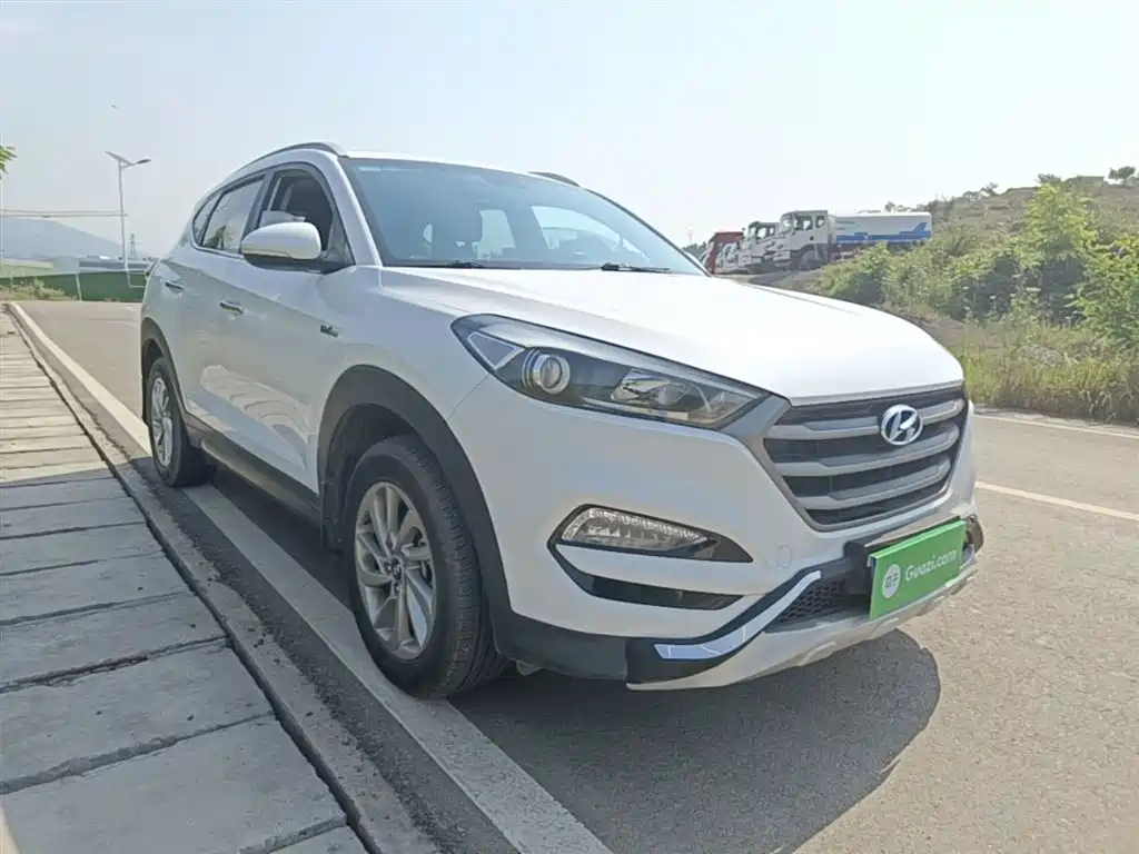 Hyundai Tucson 2016 — фото 4