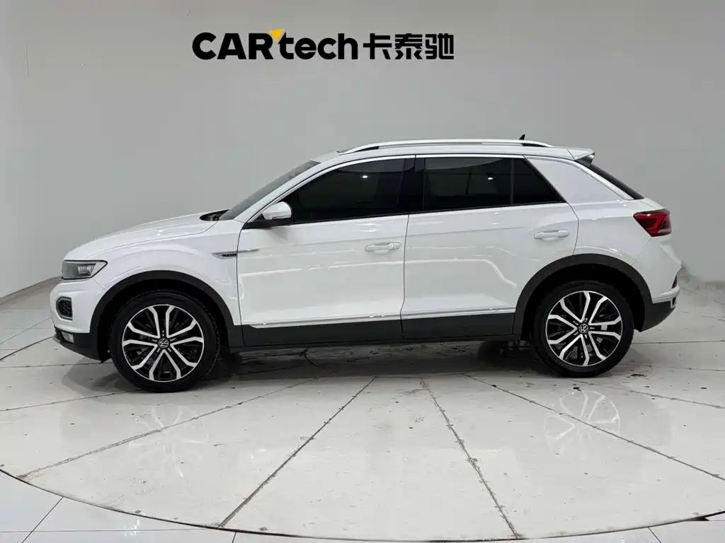 Volkswagen T-Roc 2021