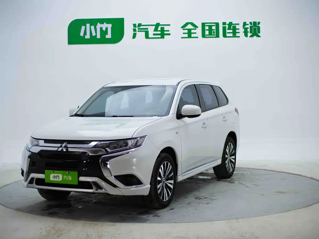 Mitsubishi Outlander 2022