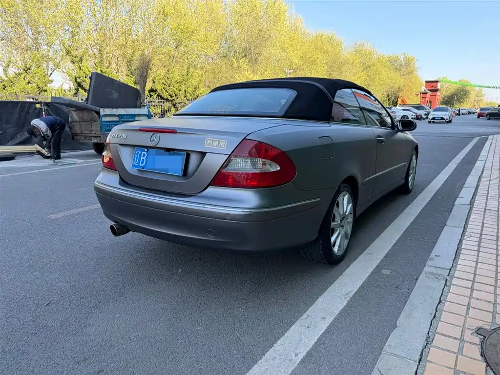 Mercedes-Benz CLK-Class 2008 — фото 13