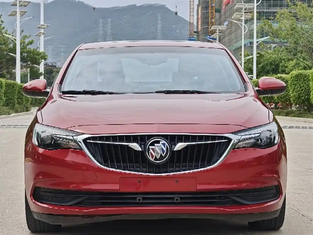 Buick Excelle 2019 — фото 2