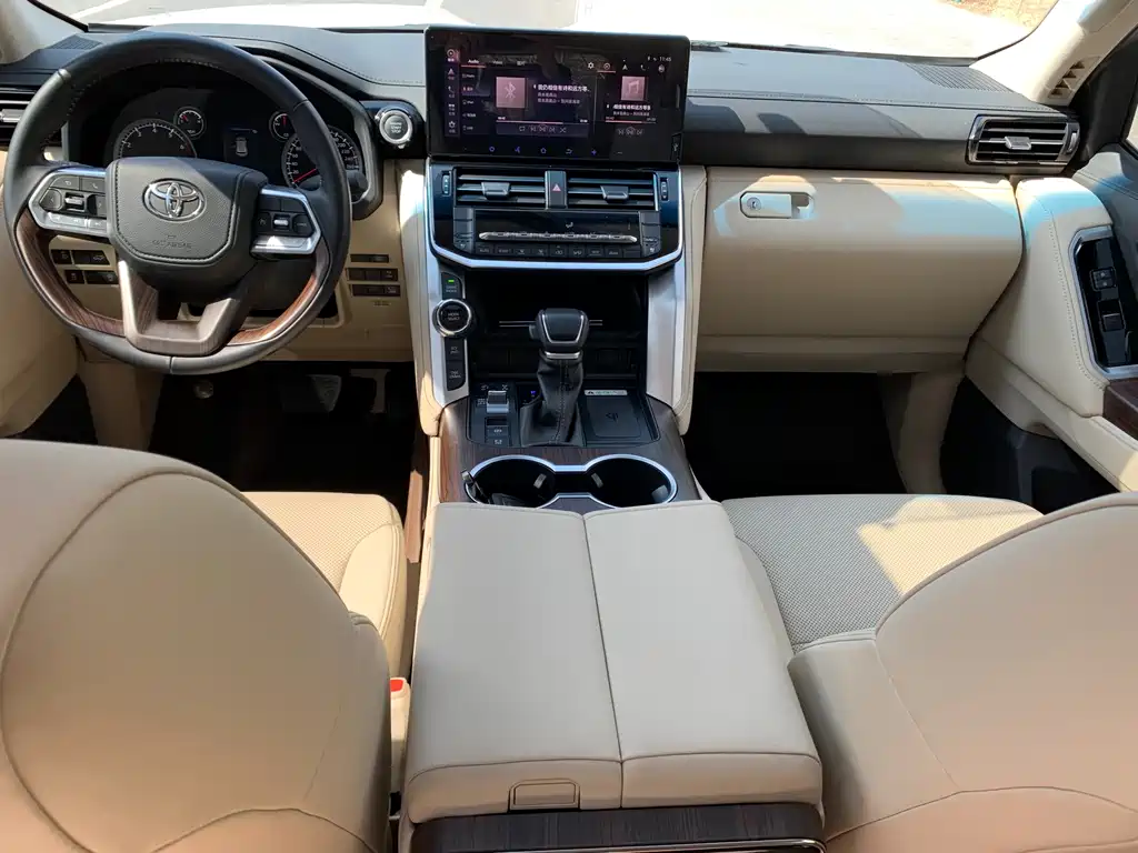 Toyota Land Cruiser 2025 — фото 11