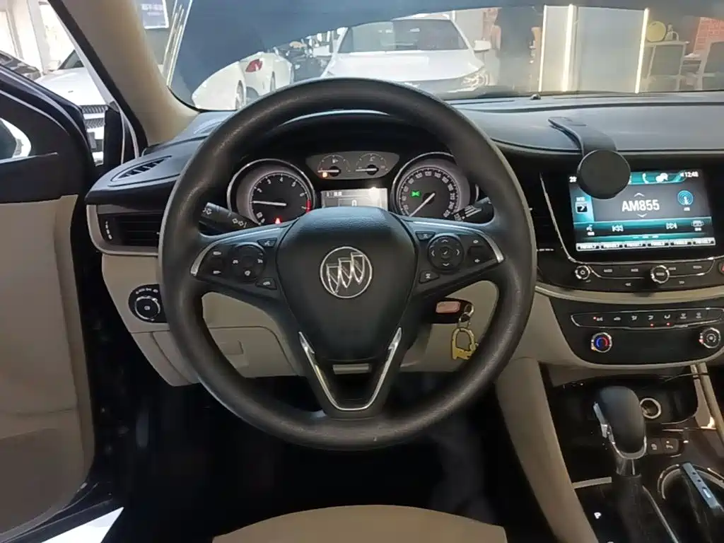 Buick Verano 2018 — фото 11