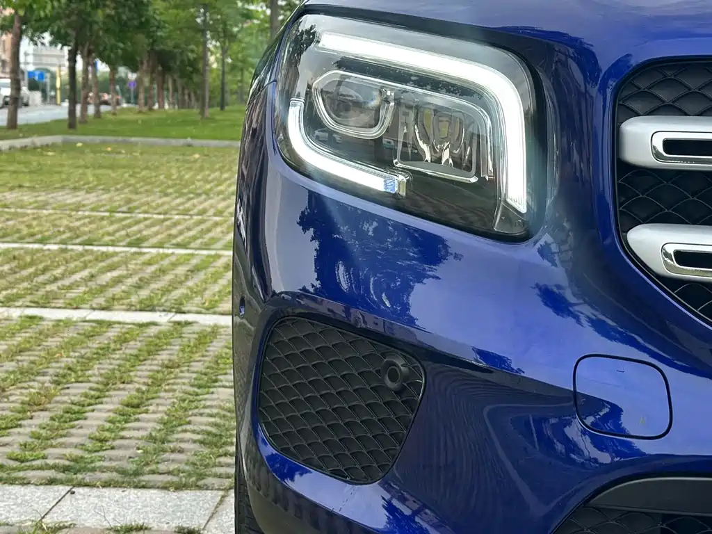 Mercedes-Benz GLB 2020