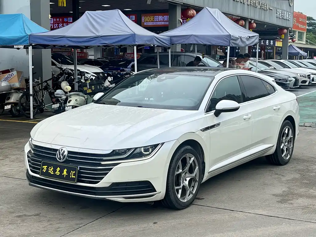 Volkswagen CC 2020 — фото 1
