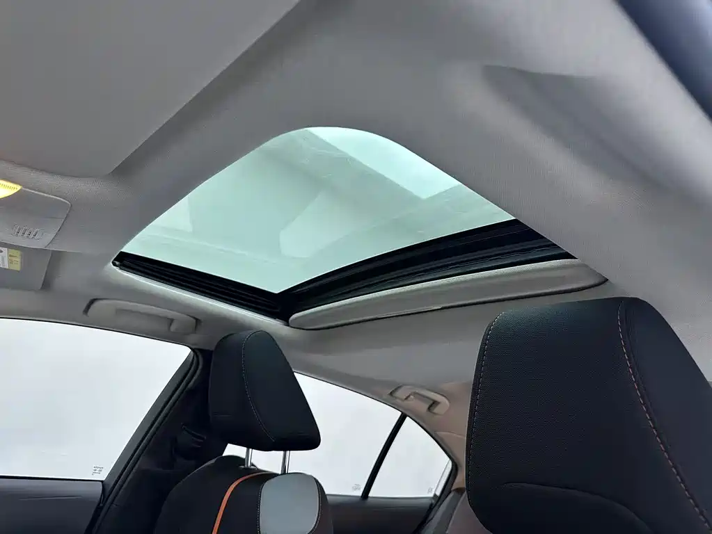 Toyota Corolla 2022 — фото 14
