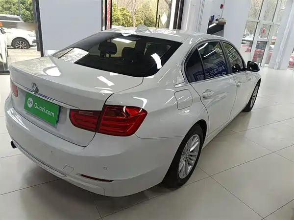 BMW 3 Series 2015