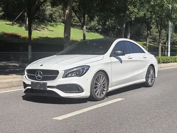 Mercedes-Benz CLA 2018