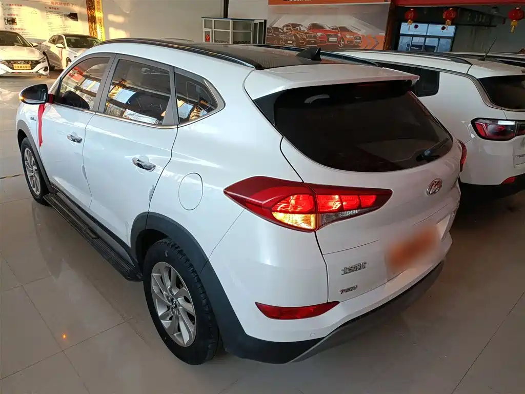 Hyundai Tucson 2018 — фото 5