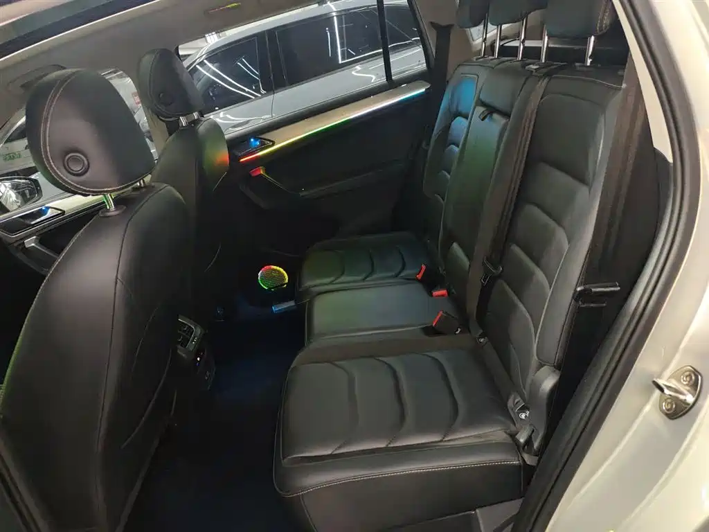 Volkswagen Tiguan L 2018 — фото 17