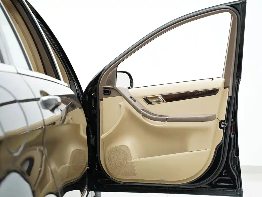 Mercedes-Benz R-Class 2008 — фото 30