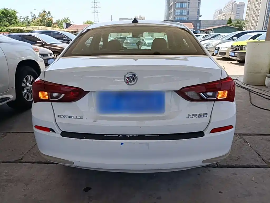 Buick Excelle 2020