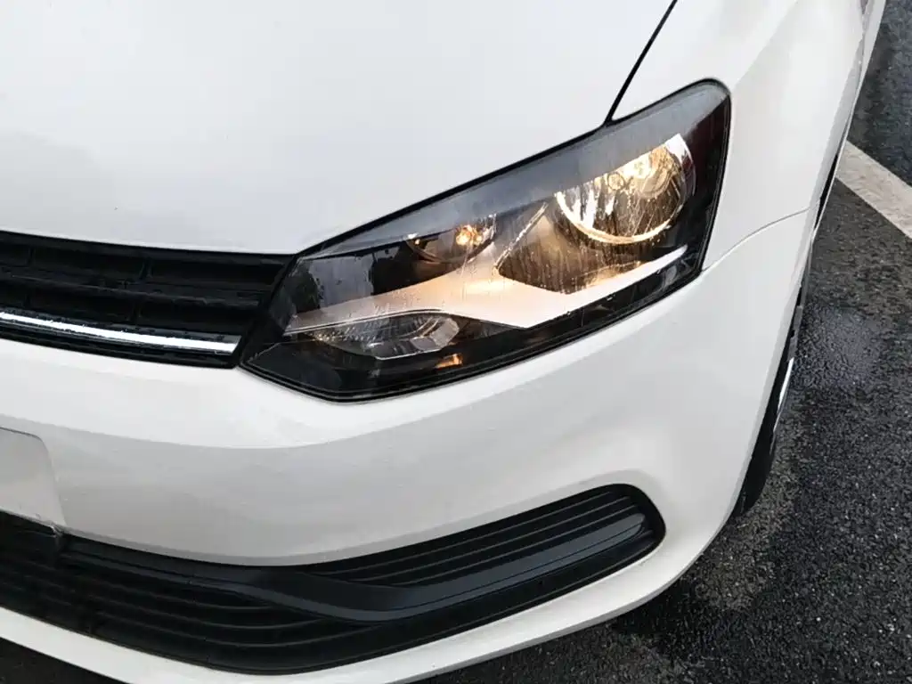 Volkswagen Polo 2019 — фото 24