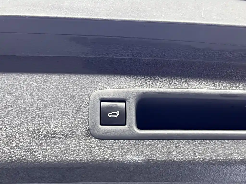 Toyota Sienna 2024 — фото 26