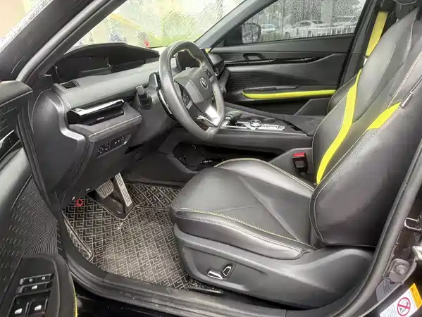 Changan UNI-V 2023
