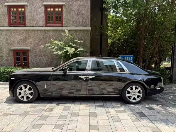Rolls-Royce Phantom 2020