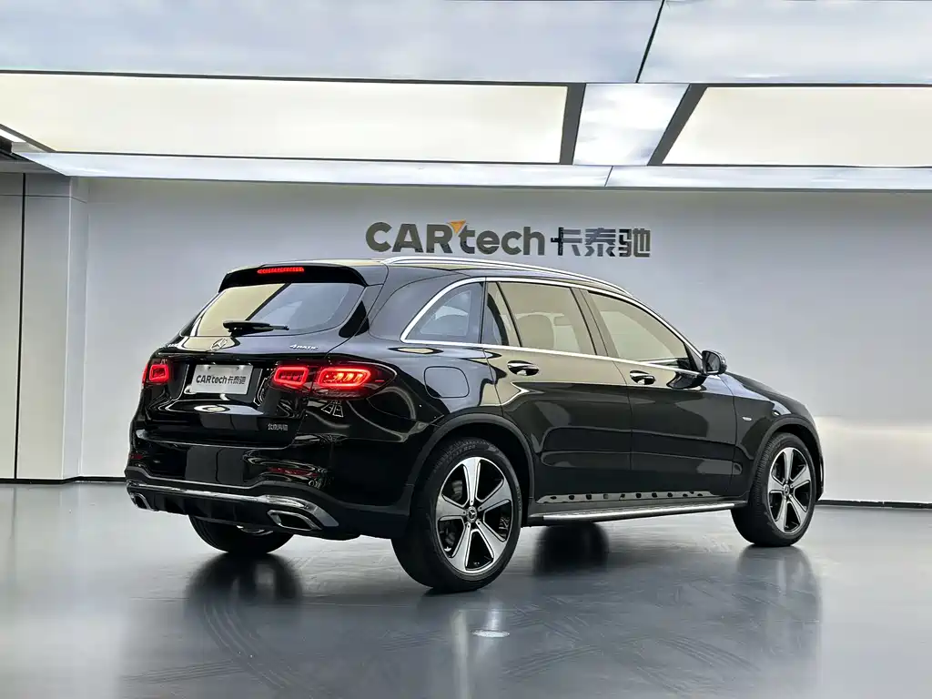 Mercedes-Benz GLC 2023 — фото 4