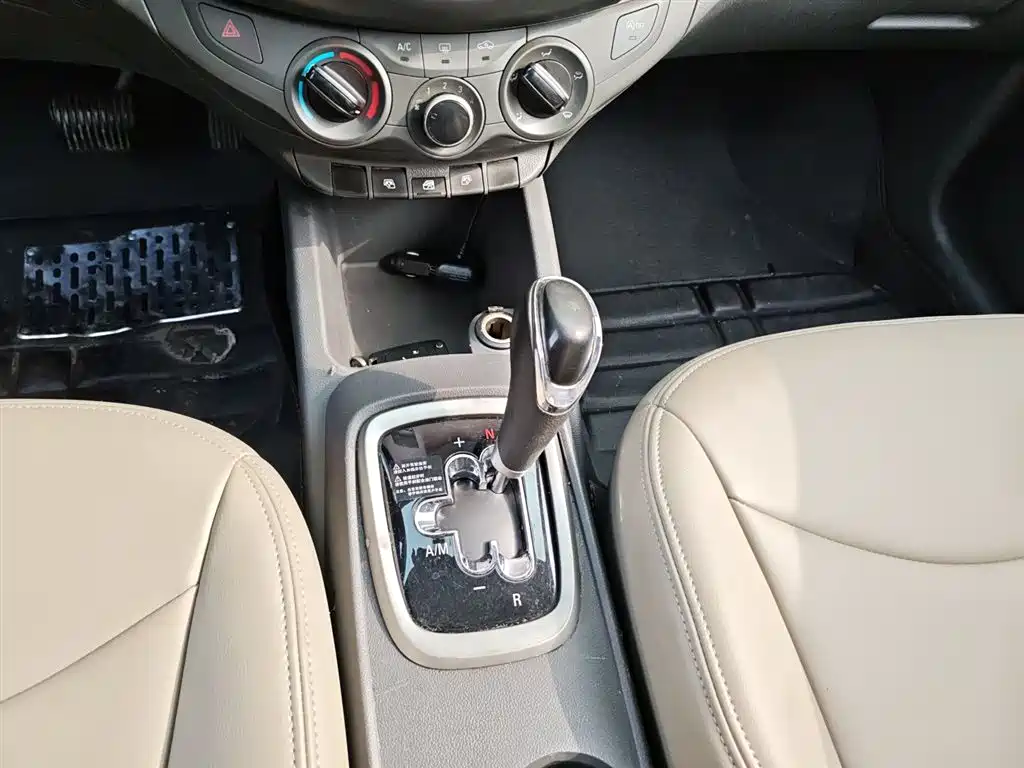 Chevrolet Sail 2015 — фото 10