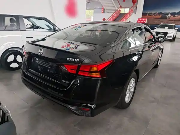Nissan Teana 2020