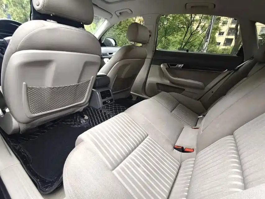 Audi A6L 2010