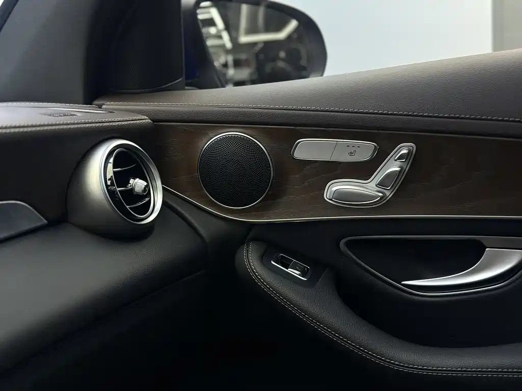 Mercedes-Benz GLC 2023 — фото 8