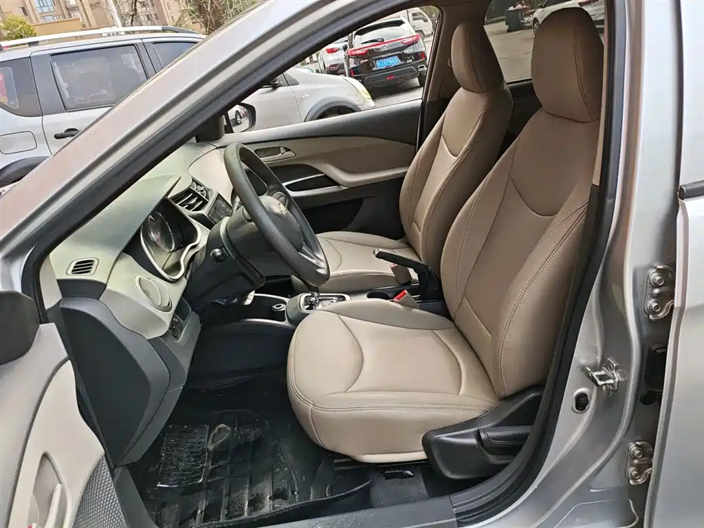 Chevrolet Sail 2015 — фото 11