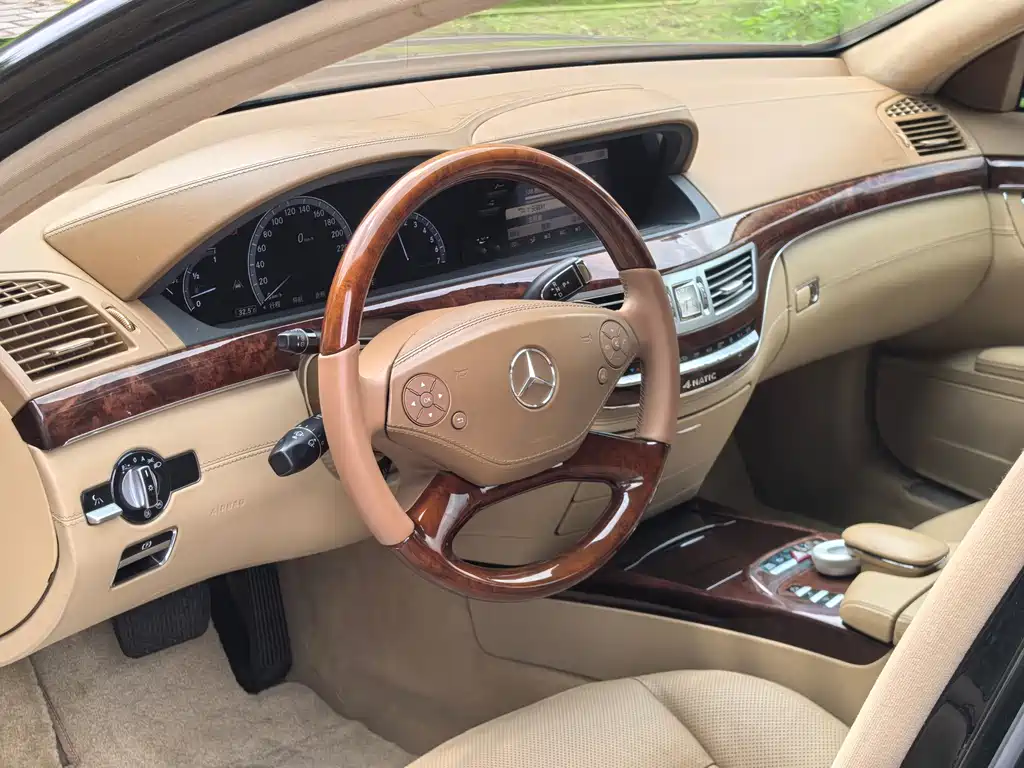 Mercedes-Benz S-Class 2011 — фото 15