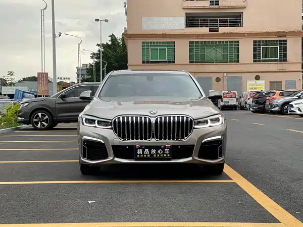 BMW 7 Series 2013
