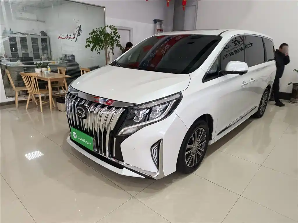 GAC Motor Trumpchi M8 2022 — фото 1