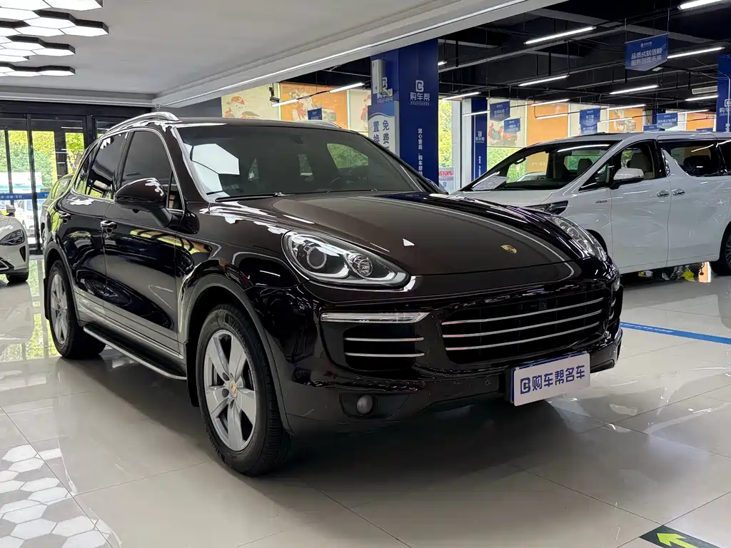 Porsche Cayenne 2017 — фото 3