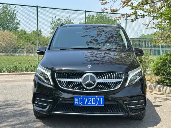 Mercedes-Benz V-Class 2022