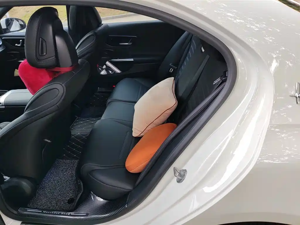 Mercedes-Benz C-Class 2022 — фото 13