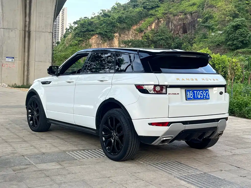 Land Rover Evoque 2012