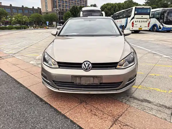 Volkswagen Golf 2014