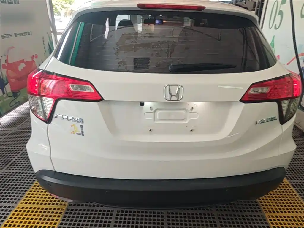 Honda Vezel 2022 — фото 6