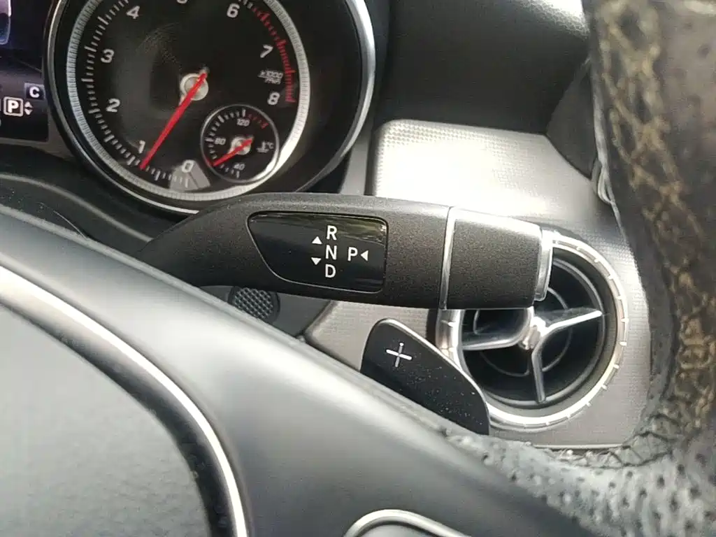 Mercedes-Benz CLA 2018 — фото 14