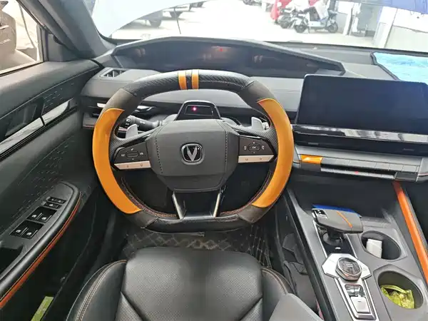 Changan UNI-V 2022