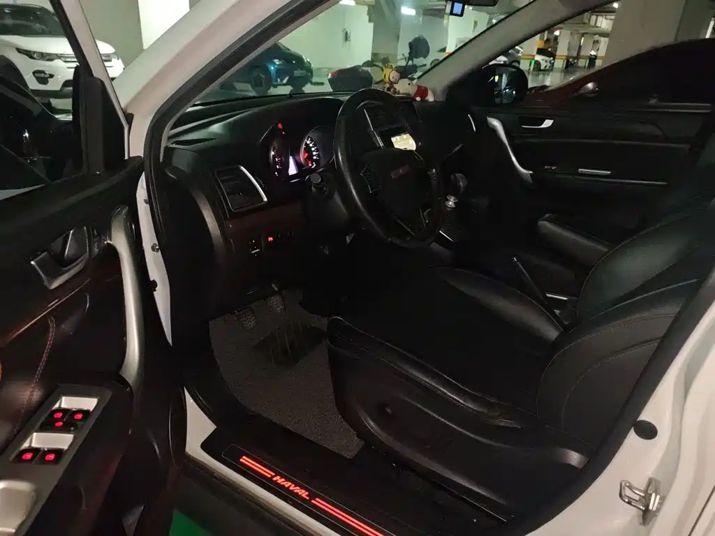 Haval H6 2015 — фото 13