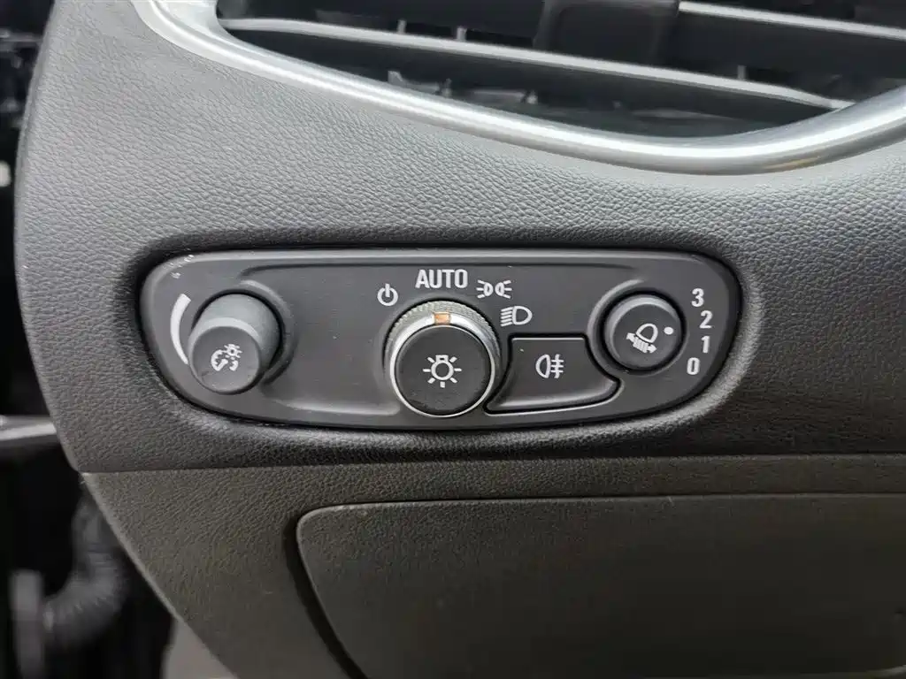 Chevrolet Malibu XL 2020 — фото 21
