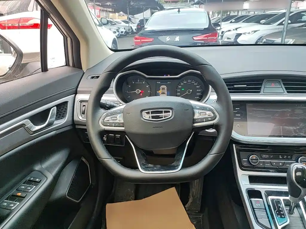 Geely Emgrand GS 2020 — фото 11