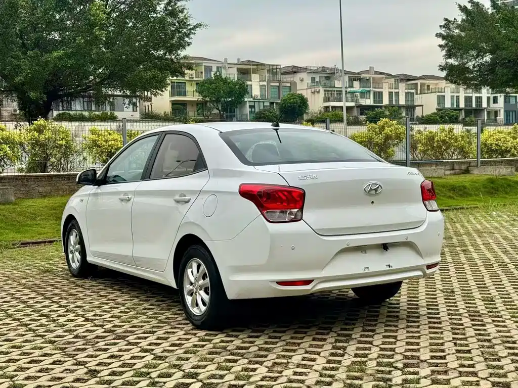 Hyundai Verna 2018