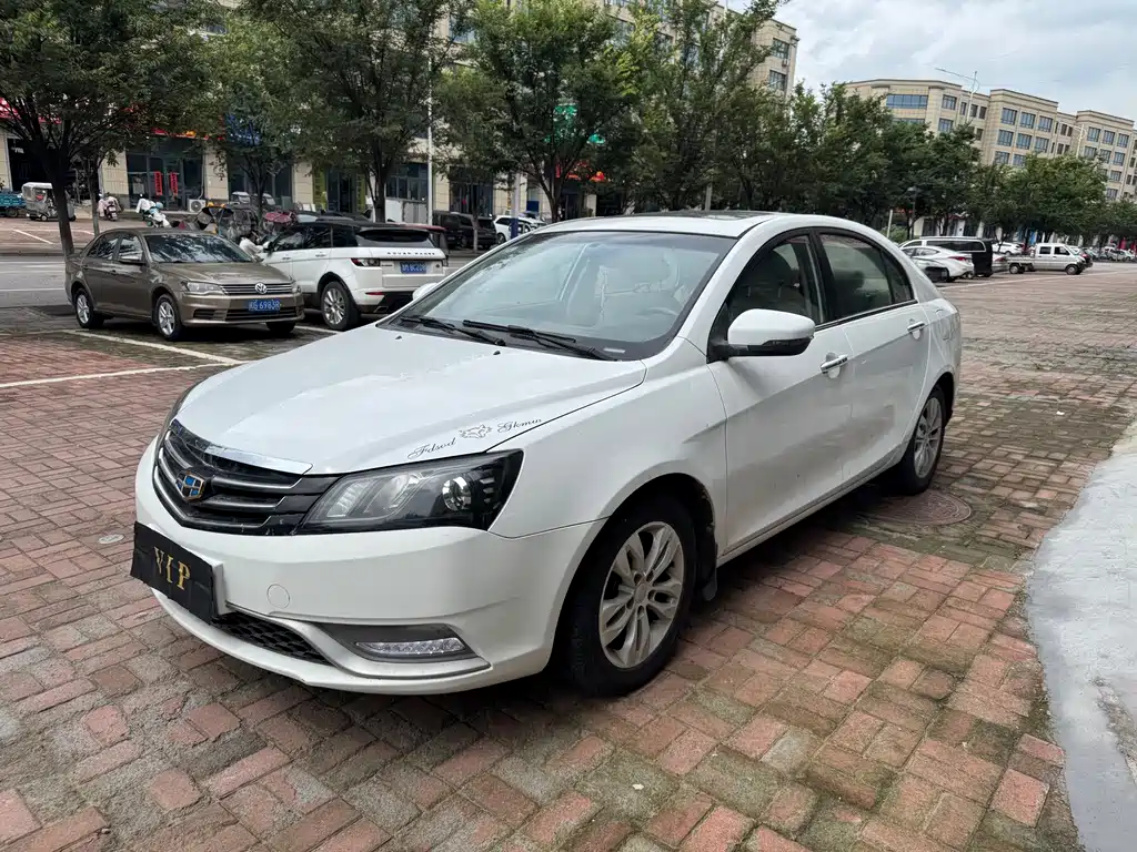Geely Emgrand 2015