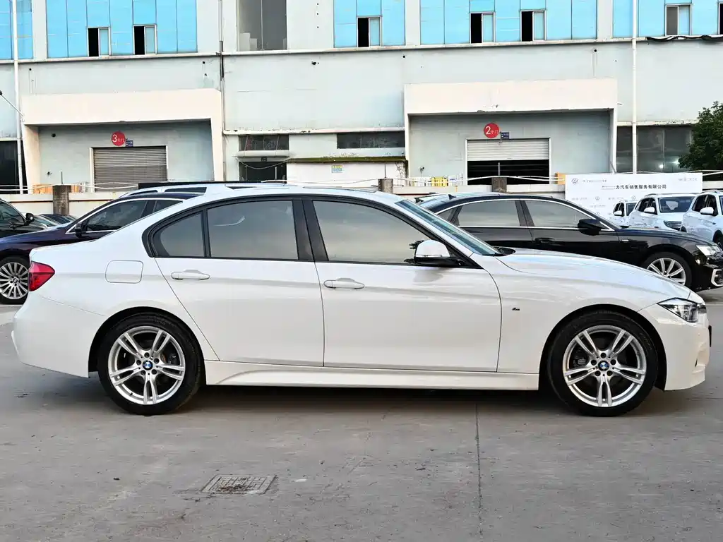BMW 3 Series 2016