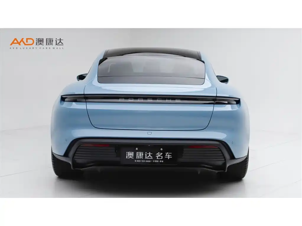 Porsche Taycan 2023