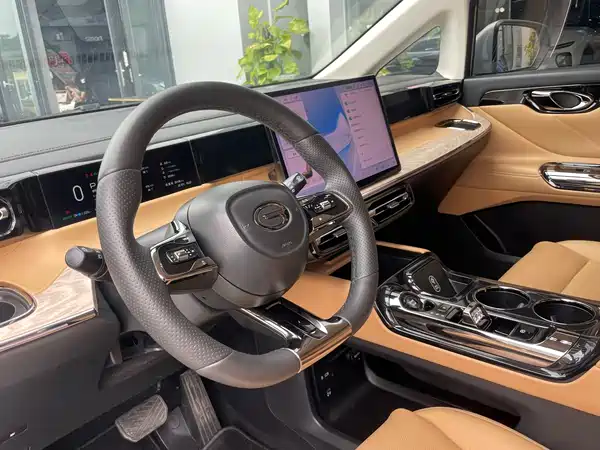 GAC Trumpchi E8 PHEV 2024