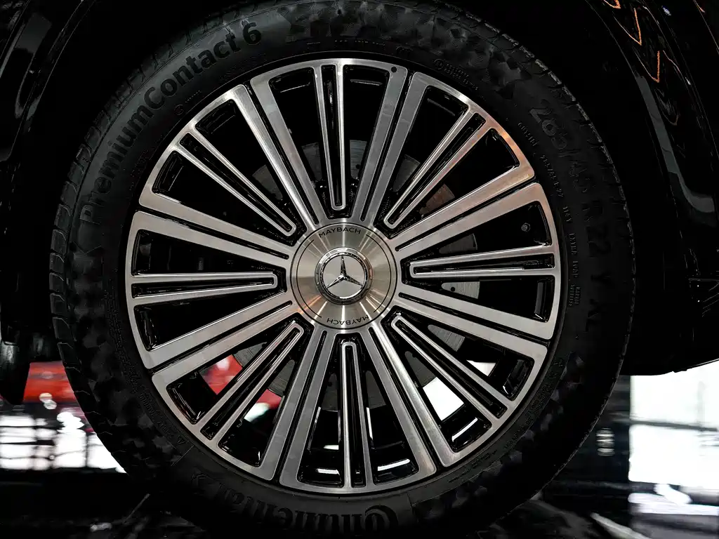 Mercedes-Benz GLS 2024 — фото 13