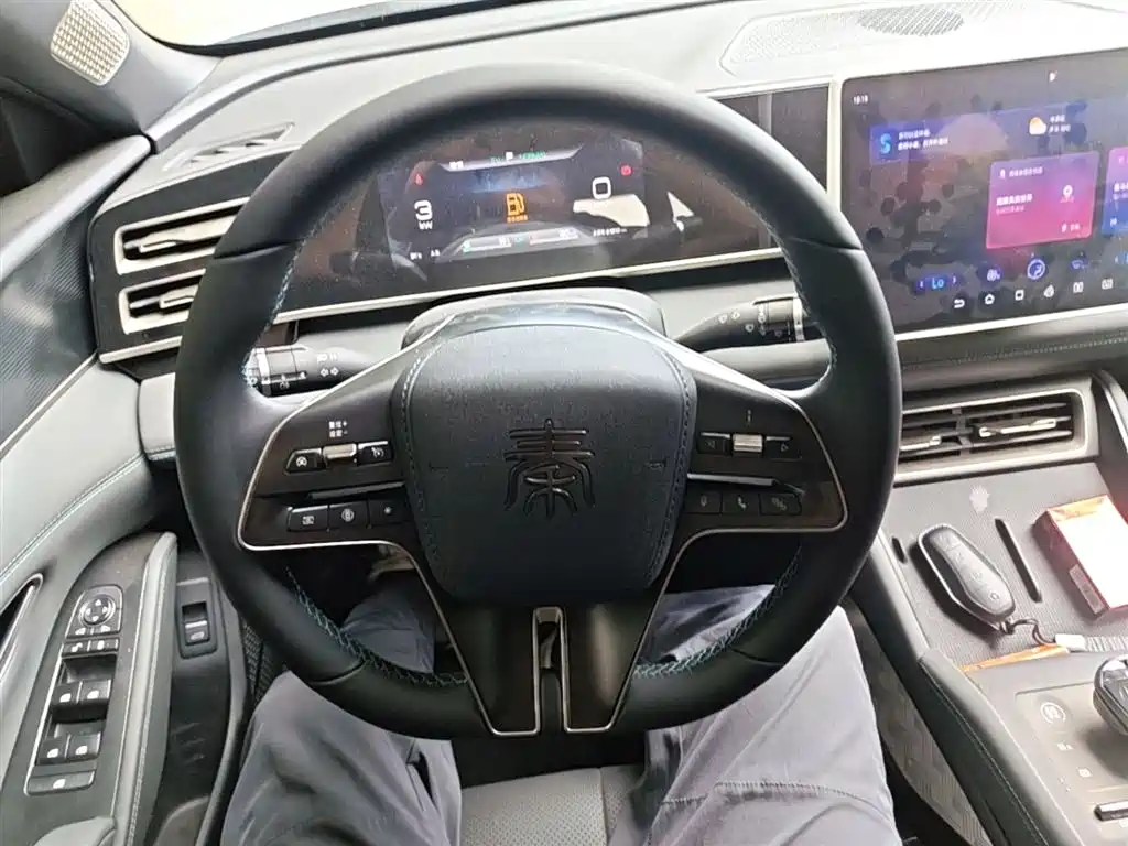 BYD Qin L 2025 — фото 11
