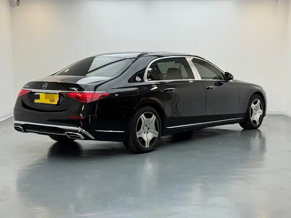 Mercedes-Benz Maybach S-Class 2023